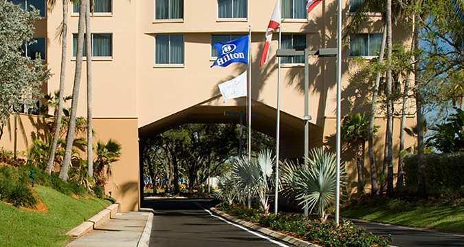 Hilton Fort Lauderdale Airport Dania Beach Bagian luar foto